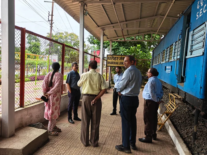 अपर मुख्य सचिव शिवशेखर शुक्ला ने पुरातत्व संग्रहालय का किया अवलोकन