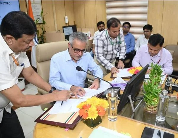 खाद्य एवं सार्वजनिक वितरण विभाग और एफसीआई ने खाद्यान्न प्रबंधन में दक्षता, प्रौद्योगिकी और जवाबदेही को मजबूत…