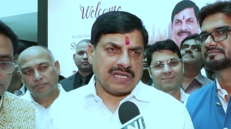 UAE प्रवास पर पहुंचे सीएम डॉ. मोहन यादव | मीडिया से संवाद